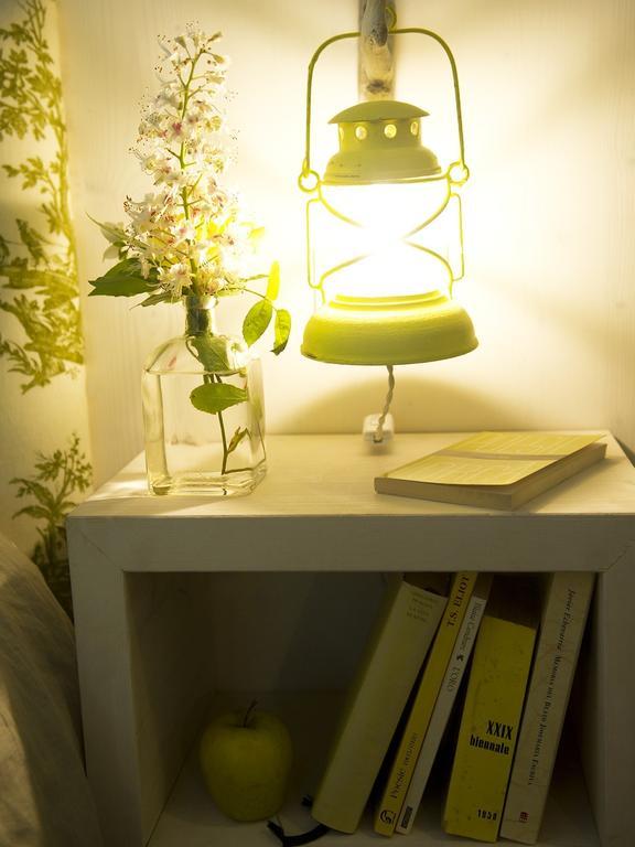 Casa Fluo Relais Guest House Болоня Стая снимка
